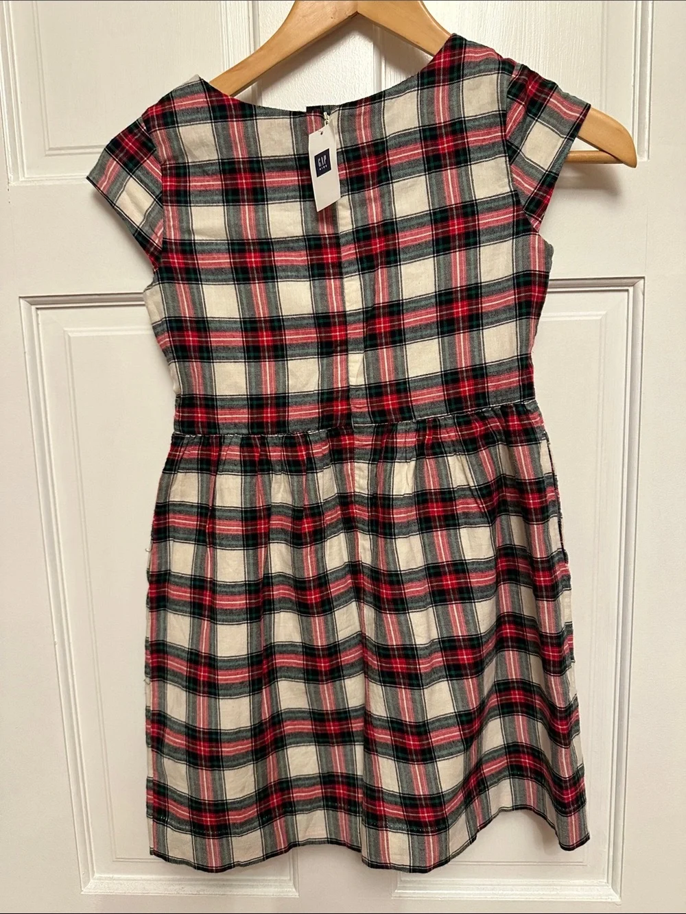 GAP Girls Plaid Cap-Sleeve Dress in Cream, Red & Black